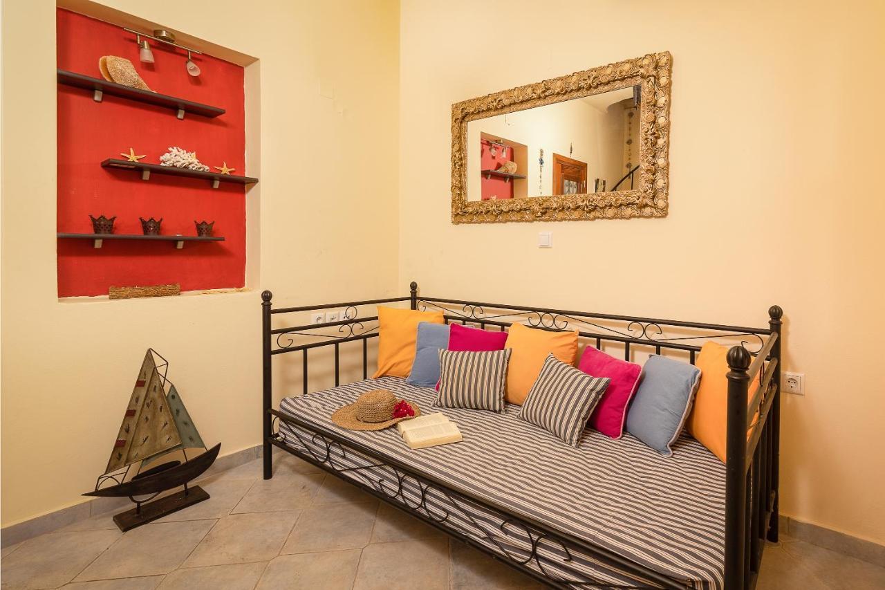 Coralli House Chalki Town Екстер'єр фото